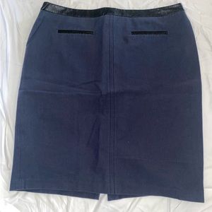 Navy Blue Denim Skirt 💙